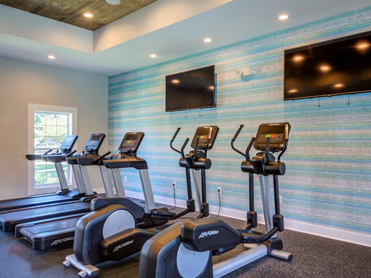 Reserve at Town Center fitness center.